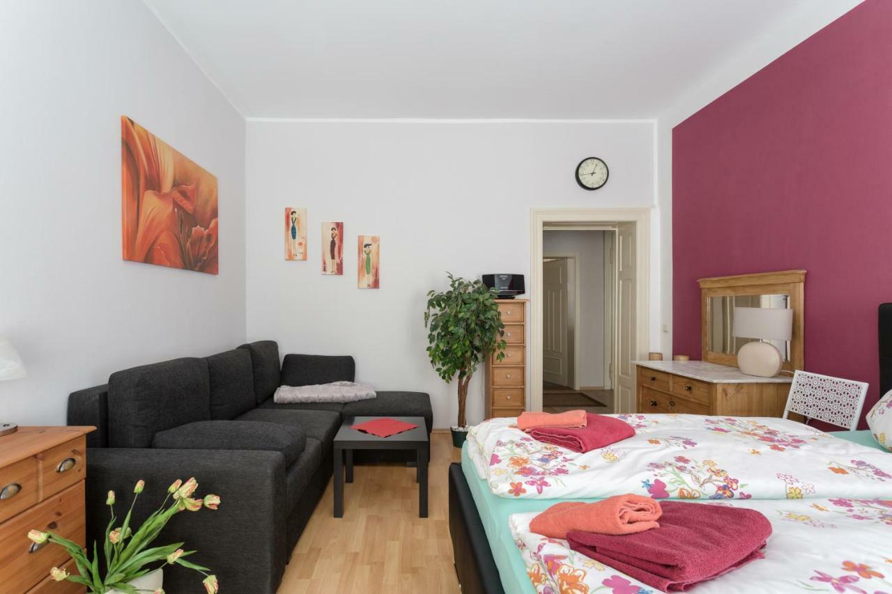Ferienwohnung Residenz Bis 6 Gaeste , Ferienwohnung Dresden Bis 4 Gaeste, Ferienwohnung Elbflorenz Bis 2 Gaeste Eksteriør bilde