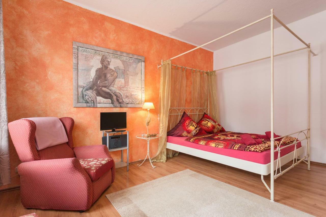 Ferienwohnung Residenz Bis 6 Gaeste , Ferienwohnung Dresden Bis 4 Gaeste, Ferienwohnung Elbflorenz Bis 2 Gaeste Eksteriør bilde