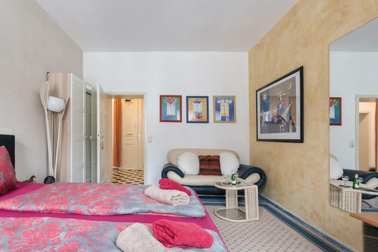 Ferienwohnung Residenz Bis 6 Gaeste , Ferienwohnung Dresden Bis 4 Gaeste, Ferienwohnung Elbflorenz Bis 2 Gaeste Eksteriør bilde