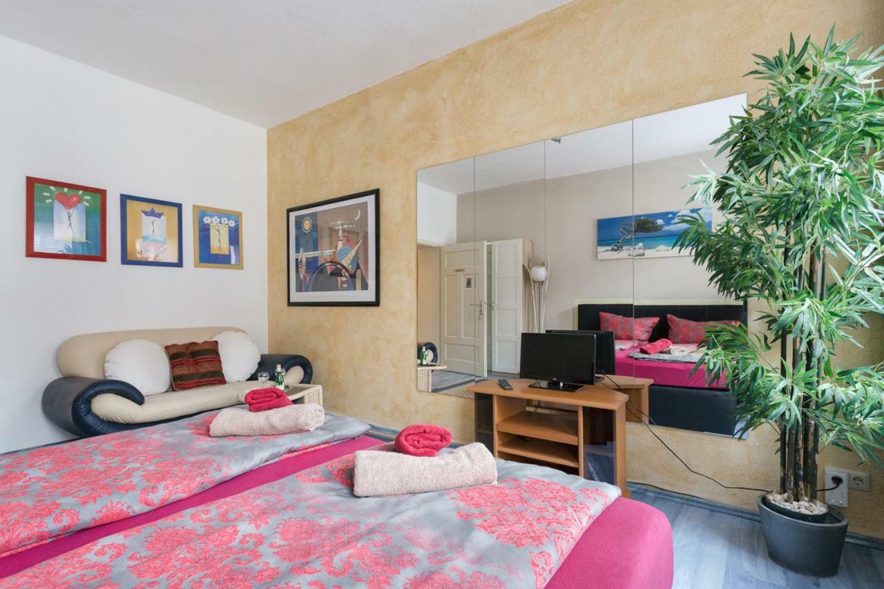 Ferienwohnung Residenz Bis 6 Gaeste , Ferienwohnung Dresden Bis 4 Gaeste, Ferienwohnung Elbflorenz Bis 2 Gaeste Eksteriør bilde