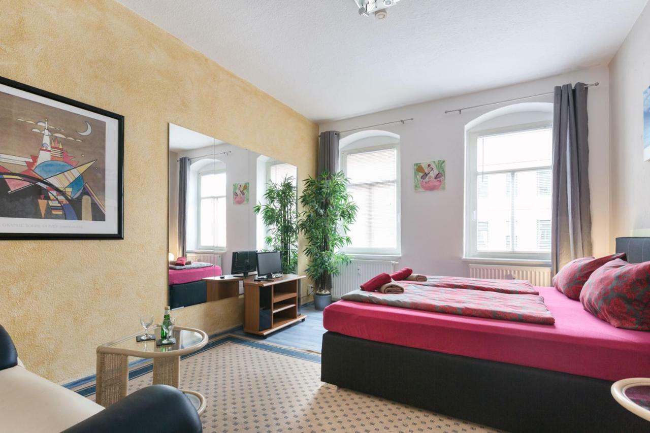 Ferienwohnung Residenz Bis 6 Gaeste , Ferienwohnung Dresden Bis 4 Gaeste, Ferienwohnung Elbflorenz Bis 2 Gaeste Eksteriør bilde
